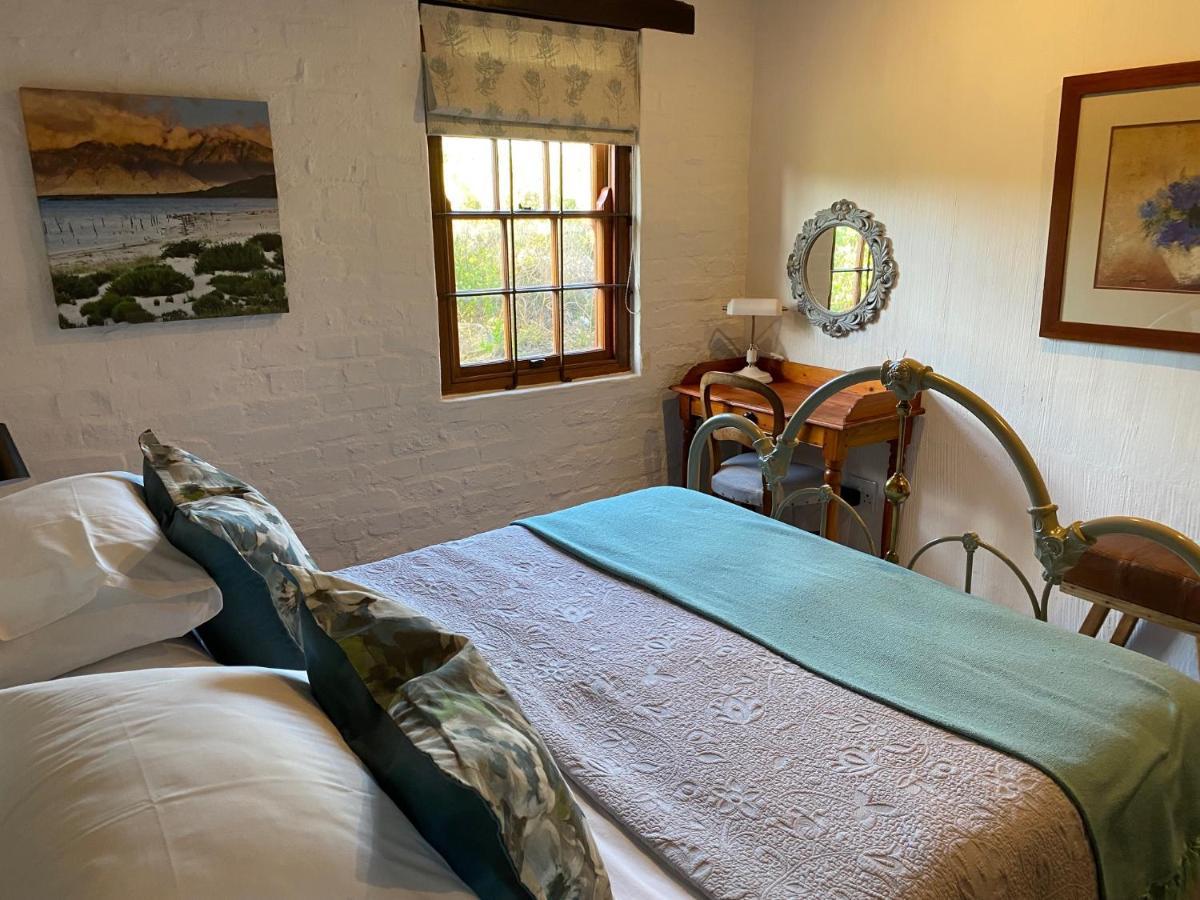 Hidden Stream Cottage Bettyʼs Bay Kültér fotó